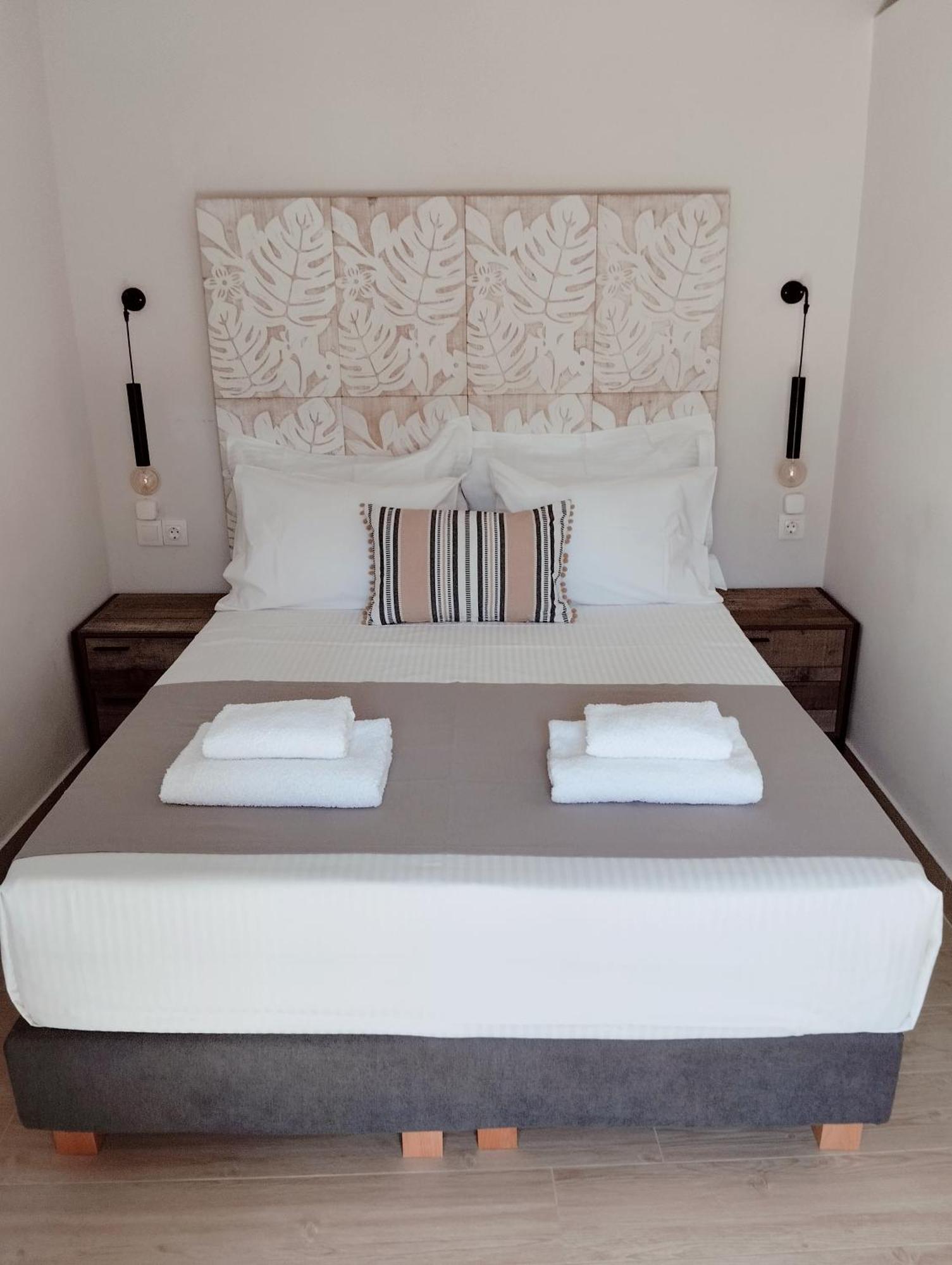Namaste Family House Villa Pombia Buitenkant foto